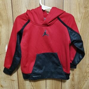 Nike Jordan Toddler Red Black Therma Fit Pullover Hoodie Size 2T